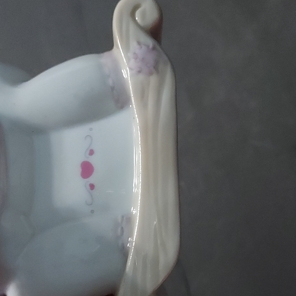 Vtg.Precious Moments Febuary Piggy Bank with Stopper. 4in.Wx5 3/4in.H.GUC. - Picture 8 of 9